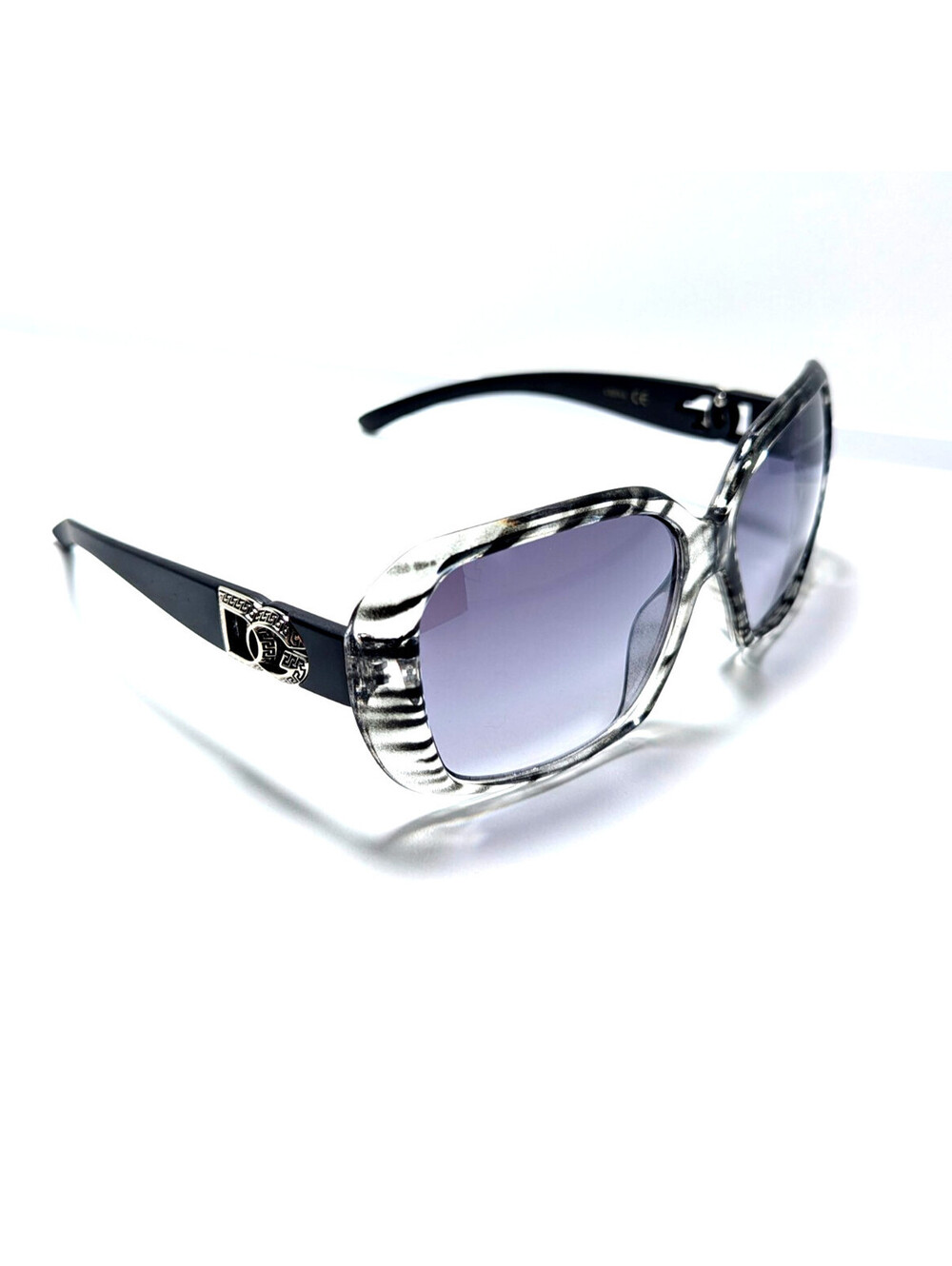 DG 26976 Womens White Leopard Sunglasses Purple Gradient Lens
